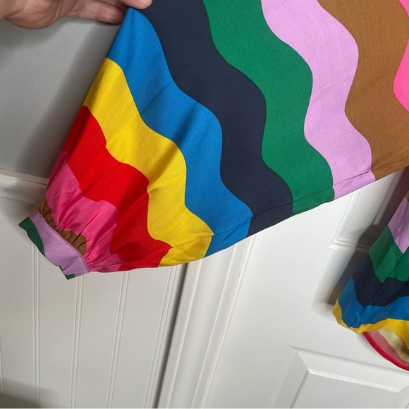 Boden Blouson Sleeve Blouse in Multicolor Rainbow Wave Colorful Loud Pride 2 - Picture 10 of 15
